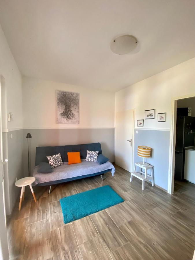 Lumar Holidays And Apartments Preko Eksteriør billede